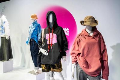 省長點贊!支柱產(chǎn)業(yè)煥新彩,服裝產(chǎn)品斬獲省長杯金獎!